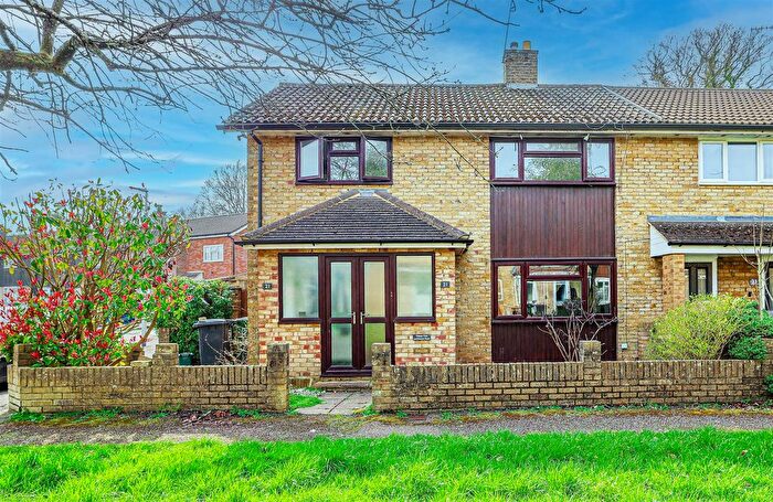 4 Bedroom End Terrace House For Sale In Larchwood Road, Hemel Hempstead, HP2