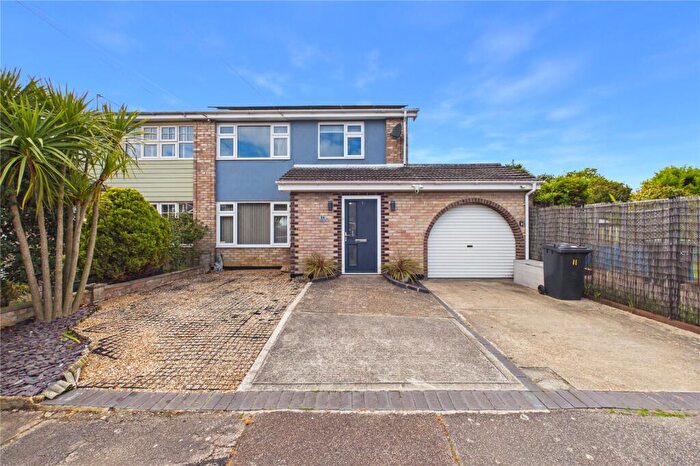5 Bedroom Semi-Detached House For Sale In Cavendish Close, Lowestoft, Suffolk, NR32
