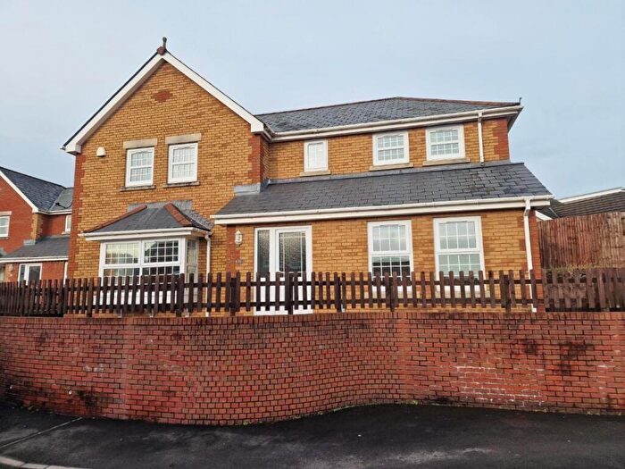 4 Bedroom Detached House To Rent In Gerddi Ty Bryn, Pencoed, Bridgend, CF35