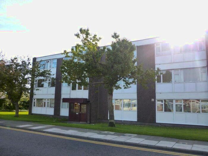 2 Bedroom Flat To Rent In Elsdon Avenue, Seaton Delaval, Whitley Bay, NE25
