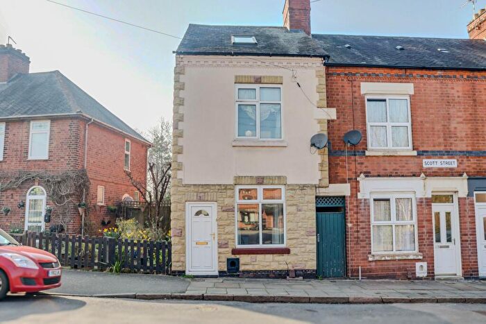 3 Bedroom End Of Terrace House For Sale In Scott Street, Leicester, LE2