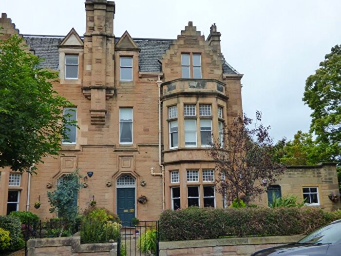 3 Bedroom Flat To Rent In Lygon Road, Newington, Edinburgh, EH16