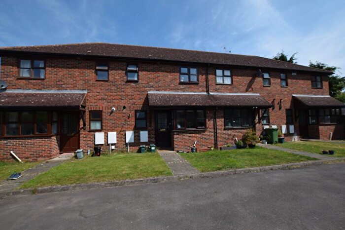 2 Bedroom House To Rent In Chinnor Road, Thame, OX9