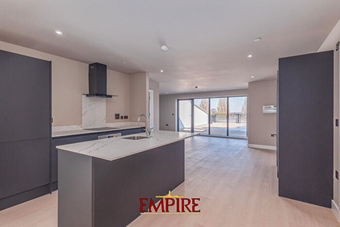 3 Bedroom Apartment To Rent In City Green, Coventry Road, B26