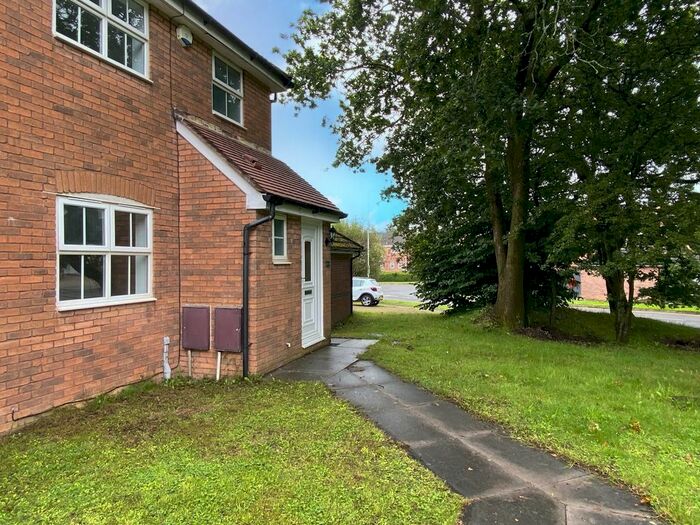 3 Bedroom Property To Rent In Clos Llarwydden, Penllergaer, Swansea, SA4