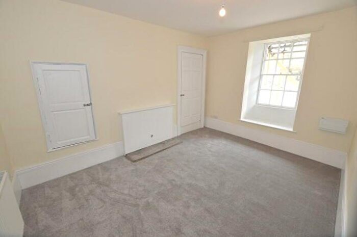 1 Bedroom Apartment To Rent In Flat, Bargate, Richmond, DL10