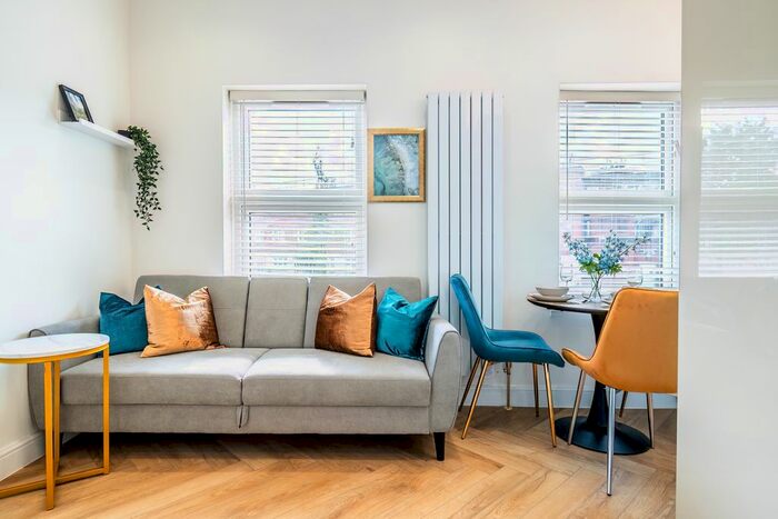 1 Bedroom Flat To Rent In Grafton Road, London, NW5