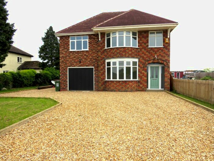 4 Bedroom Property To Rent In Walton Road, Marholm, Peterborough, PE6