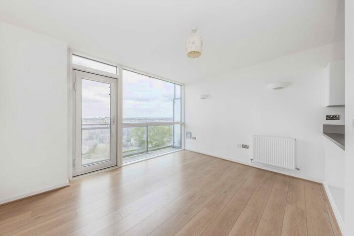 1 Bedroom Flat To Rent In Mapleton Road, London, SW18