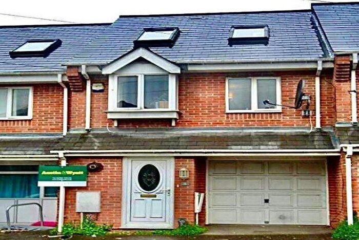 3 Bedroom Terraced House To Rent In Spear Road, Southampton, SO14