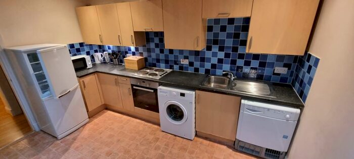3 Bedroom Flat To Rent In King Street, City Centre, Aberdeen, AB24