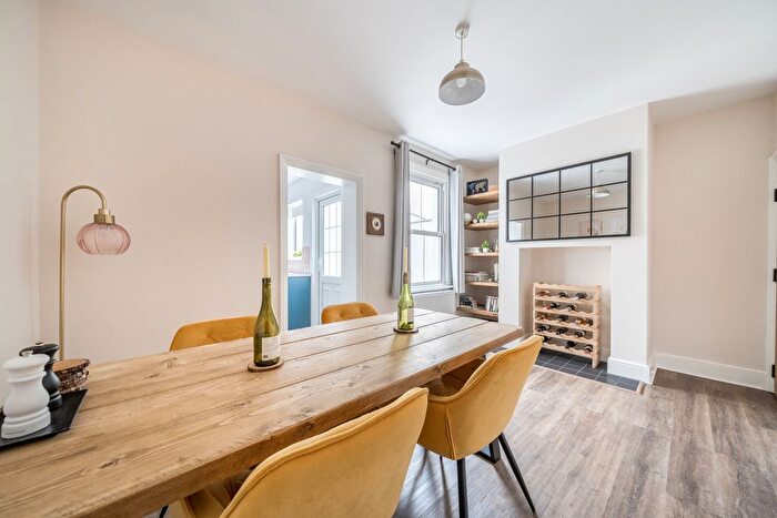 2 Bedroom Terraced House For Sale In Argyle Road, Sevenoaks, TN13