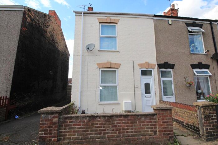 3 Bedroom End Of Terrace House For Sale In Stanley Street, Grimsby, Lincolnshire., DN32