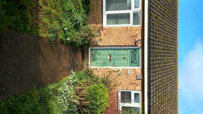 2 Bedroom Terraced Bungalow To Rent In Woodfield, PE9