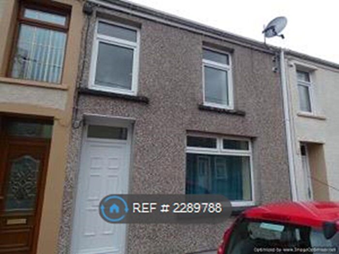 2 Bedroom Terraced House To Rent In King Street, Aberaman, Aberdare, CF44