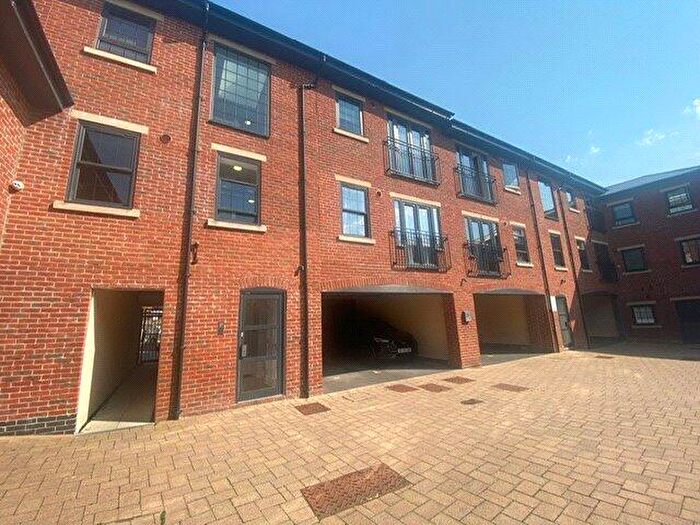 2 Bedroom Apartment To Rent In Old Brewery Lane, Old Town, Swindon, Wiltshire, SN1
