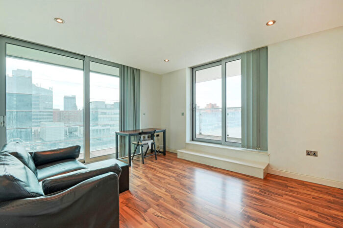 1 Bedroom Flat For Sale In City Point, , Solly Street, Sheffield, S1