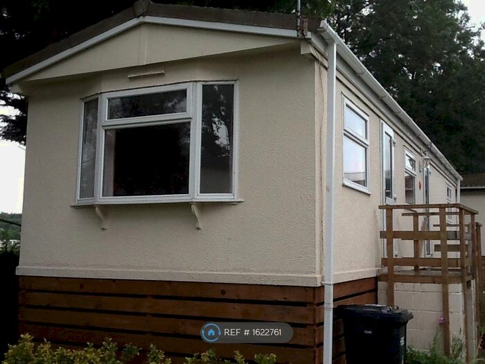 2 Bedroom Mobile/park Home To Rent In Riverside Park, Knaresborough, HG5