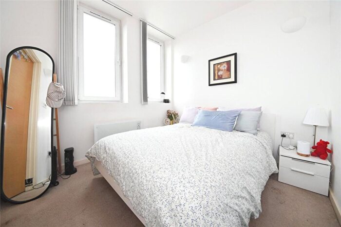 1 Bedroom Flat For Sale In Channelsea House, Canning Road, London, E15