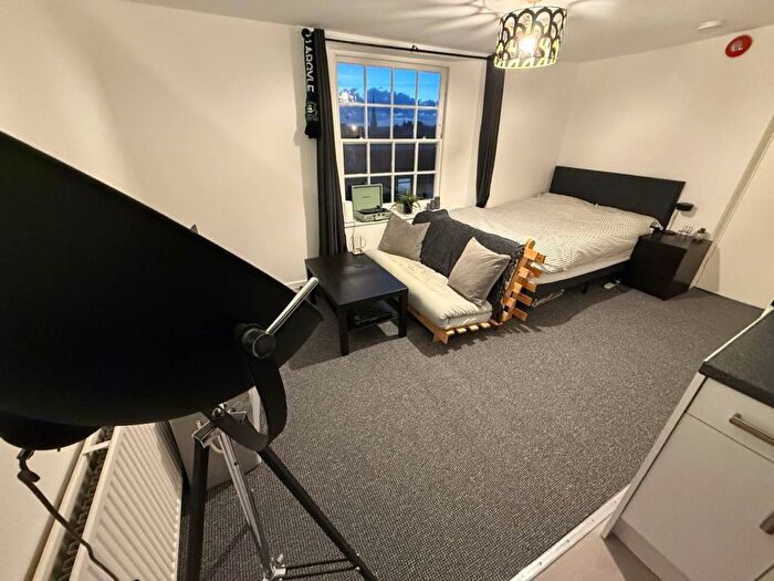 Studio To Rent In The Halve, Trowbridge, Wiltshire, BA14