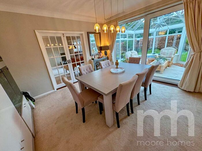 4 Bedroom Detached House For Sale In Southern Crescent, Bramhall, SK7