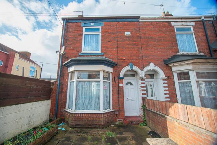 2 Bedroom End Of Terrace House To Rent In Middleburg Street, Hull, HU9