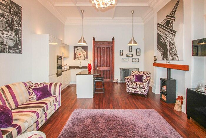 2 Bedroom Apartment To Rent In The Galleries, Brentwood, Essex, CM14