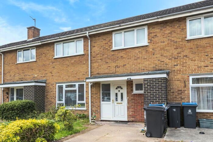 3 Bedroom Terraced House To Rent In Voewood Close, New Malden, KT3