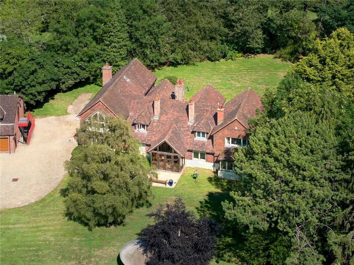 5 Bedroom Detached House For Sale In Granham Hill, Marlborough, SN8