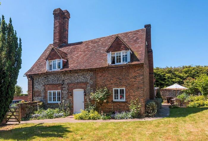 4 Bedroom Detached House For Sale In Moor Farm, Lane End, HP14