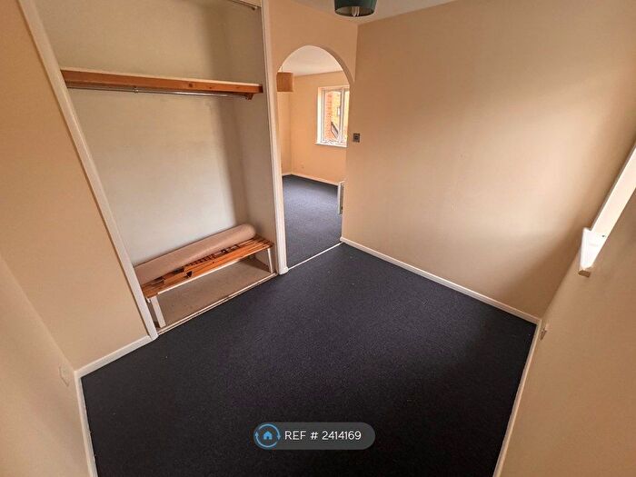 Studio To Rent In Pempath Place, Wembley, HA9