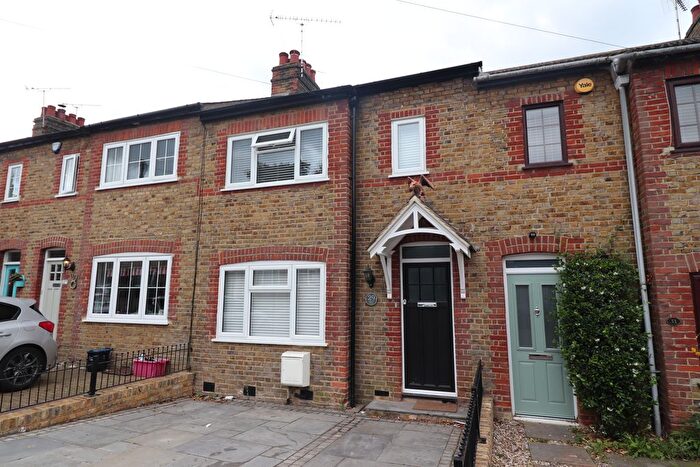 2 Bedroom Property To Rent In Kings Chase, Brentwood, CM14