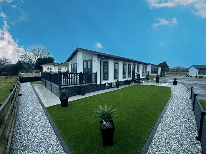 2 Bedroom Detached Bungalow For Sale In Walworth Country Park, Walworth Road, DL2