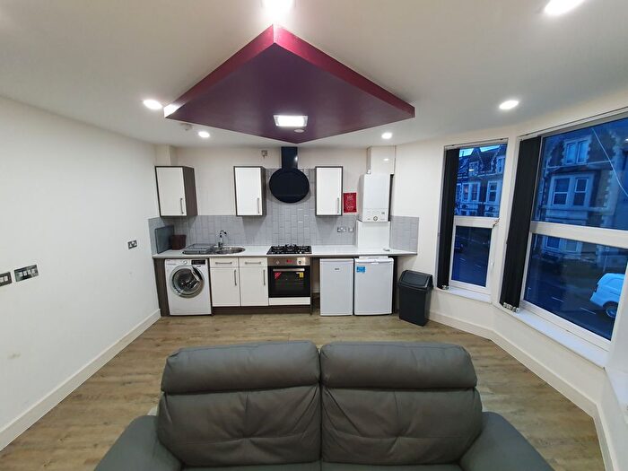 1 Bedroom Flat To Rent In , Claude Road, Cardiff, CF24