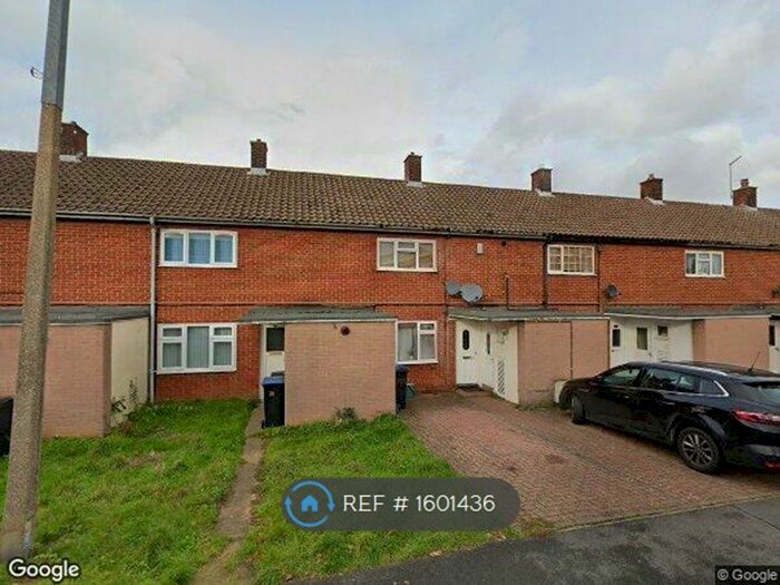 2 Bedroom Terraced House To Rent In Purford Green, Harlow, CM18