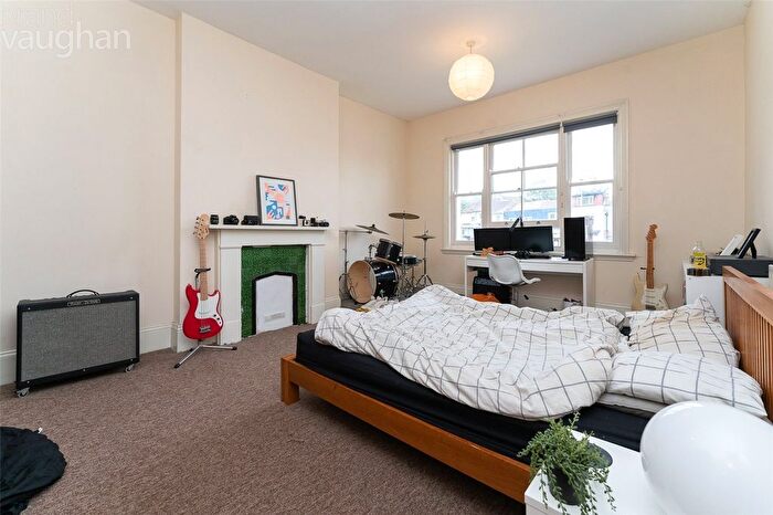 1 Bedroom Semi-Detached House To Rent In Wellington Road, Brighton, East Sussex, BN2