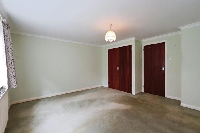 2 Bedroom Flat For Sale In Endcliffe Vale Road, Sheffield, S10