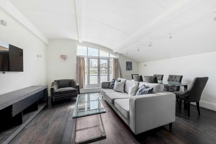 3 Bedroom Flat To Rent In Park Walk, London, SW10
