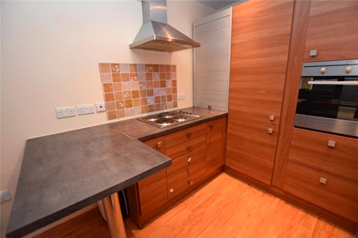 1 Bedroom Flat To Rent In Quebec Building, Bury Street, Salford, Manchester, M3