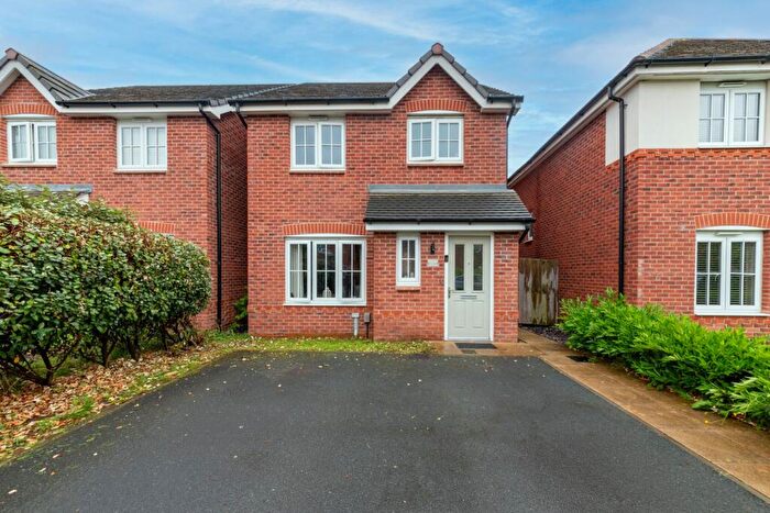 3 Bedroom Detached House For Sale In Lamprey Road, Ellesmere Port, CH66