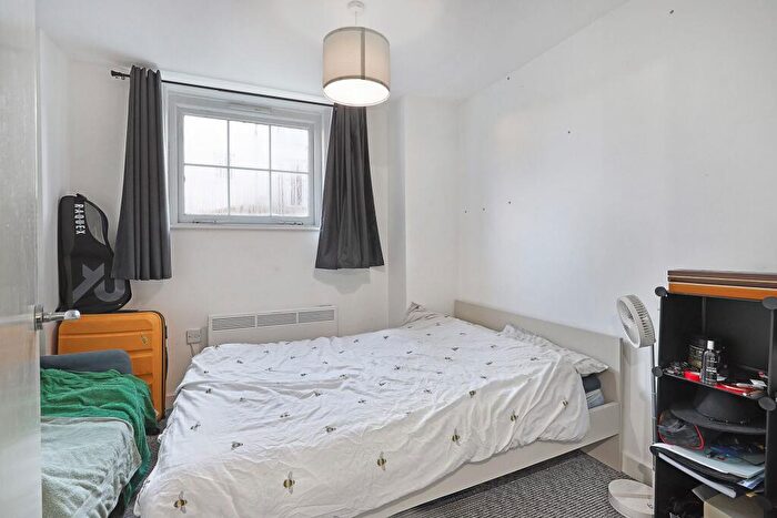 2 Bedroom Apartment For Sale In The Renovation, Woolwich Manor Way, London, E16