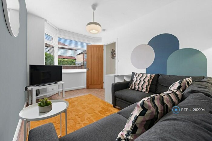 3 Bedroom End Of Terrace House To Rent In Burnsall Road, Coventry, CV5