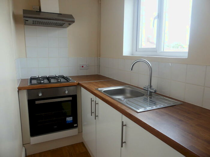 1 Bedroom Apartment To Rent In Beaconsfield Parade, London, SE9