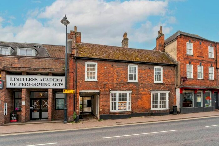 1 Bedroom Flat To Rent In Melbourn Street, Templars Court, SG8