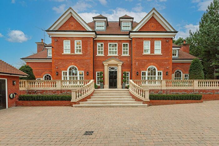 5 Bedroom Detached House For Sale In Esher Park Avenue, Esher, Surrey, United Kingdom, KT10