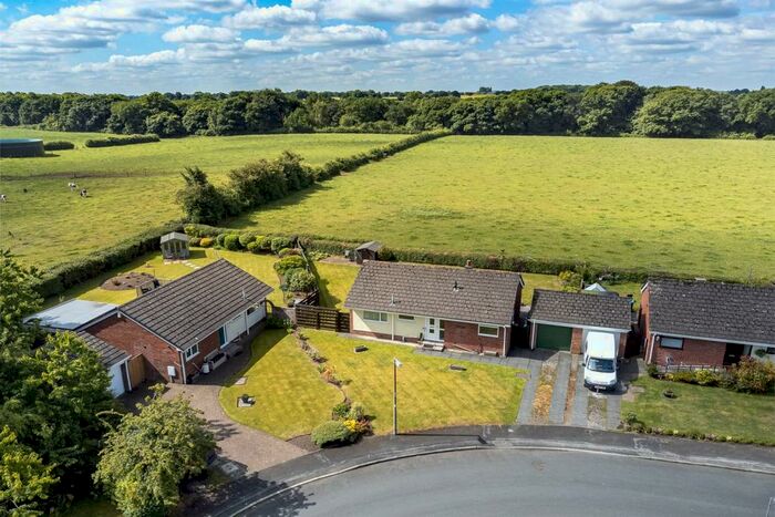 2 Bedroom Detached Bungalow For Sale In Broadacre, Comberbach, CW9