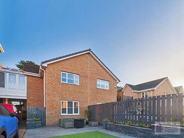 2 Bedroom Semi-detached Villa For Sale In McKinley Court, Gamekeepers Wynd, East Kilbride, G74