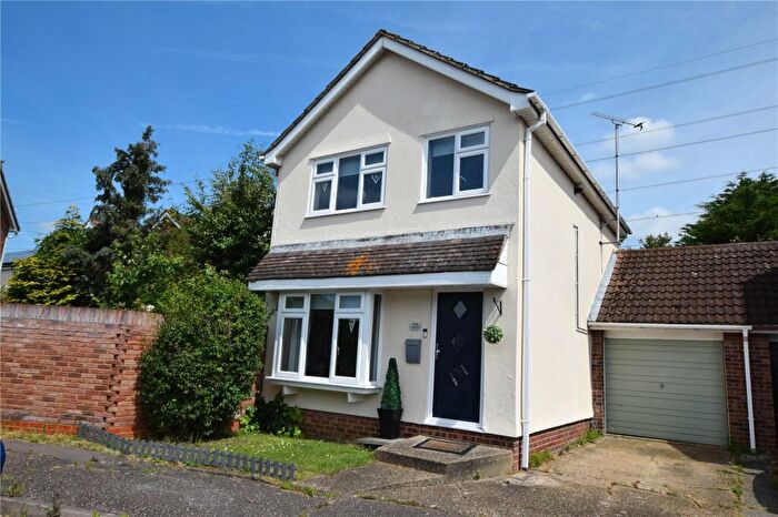 3 Bedroom Detached House For Sale In Hawkwood Close, South Woodham Ferrers, Chelmsford, Essex, CM3