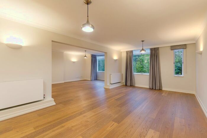 2 Bedroom Flat To Rent In Fordie House, Sloane Street, London, SW1X