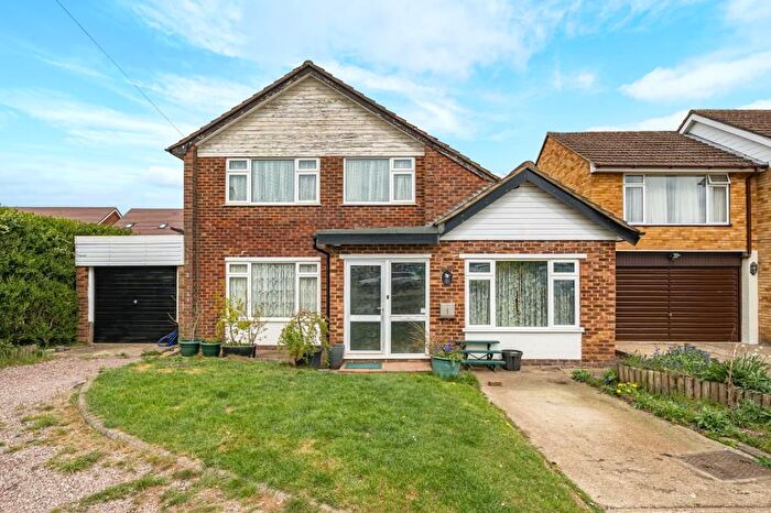 4 Bedroom Detached House For Sale In Chesham, Buckinghamshire, HP5